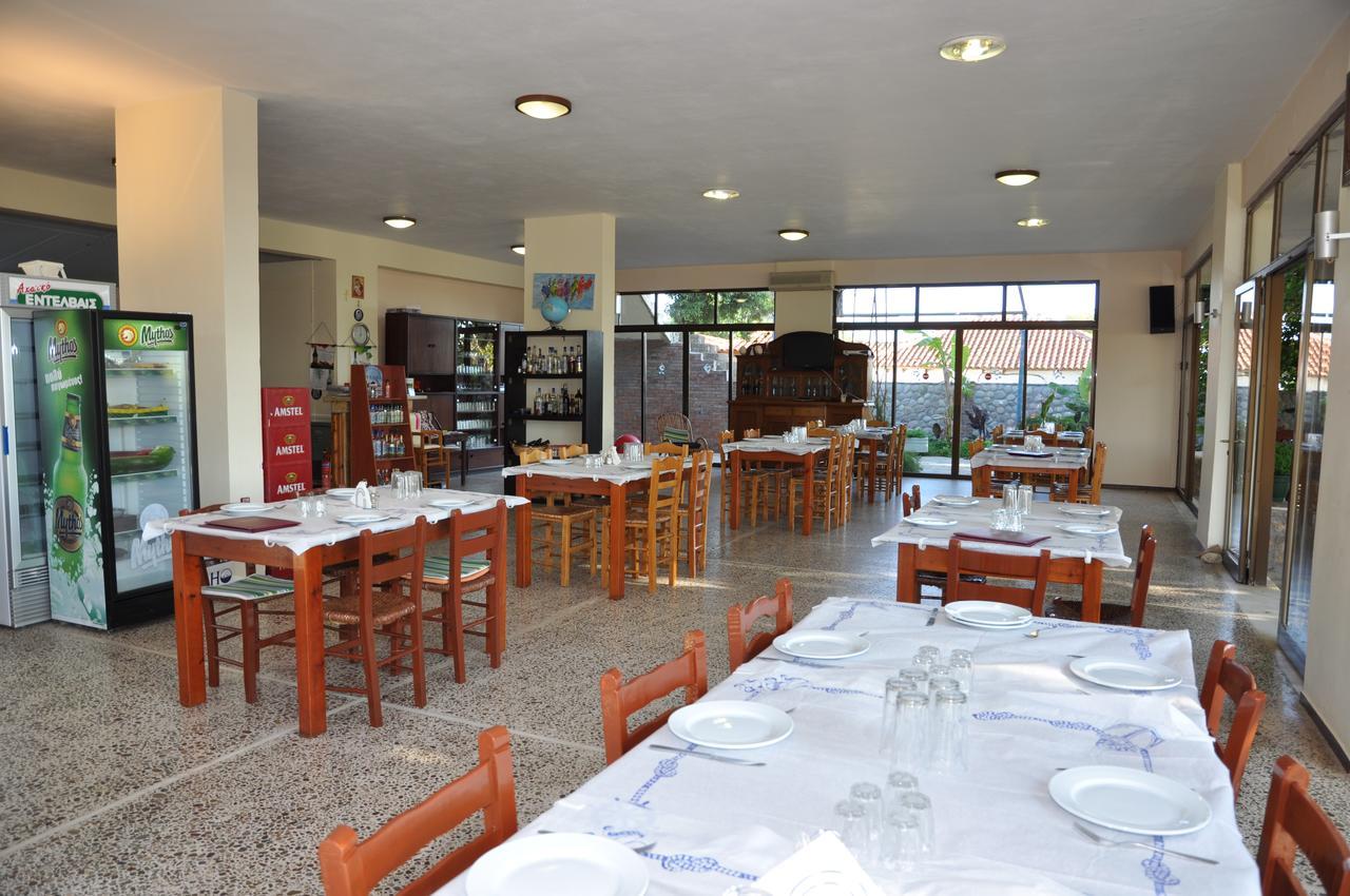 Hotel Dougas Аркуди Экстерьер фото
